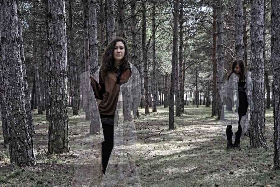 তবে শুধু সামরিক নয়, ‘ইনভিজ়িবিলিটি ক্লোক’-এর ব্যবহার চালু হলে তার দ্বারা রাজনীতি, সমাজ, চিকিৎসা ব্যবস্থা, বিজ্ঞানেরও প্রভূত উন্নতির সম্ভাবনা দেখতে পাচ্ছেন বিশেষজ্ঞেরা। 