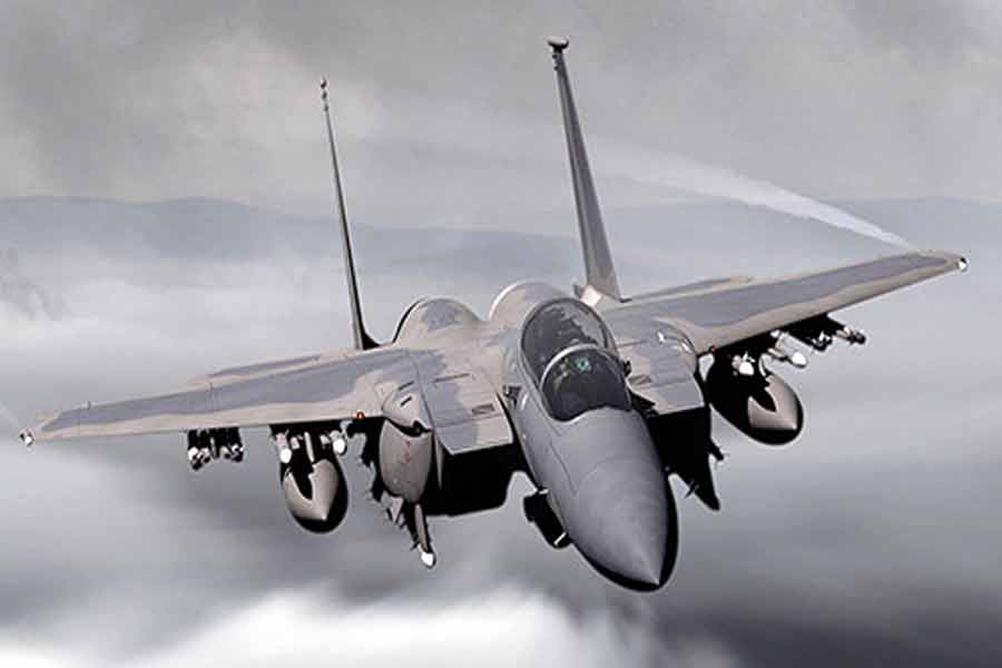 কেন ‘তরঙ্গ শক্তি’? লক্ষ্য কী? বায়ুসেনার তরফে জানানো হয়েছে, যে দেশগুলির সঙ্গে ভারতীয় বায়ুসেনা (আইএএফ) নিয়মিত যোগাযোগ রক্ষা করে, সম্পর্ক রাখে, তাদের মধ্যে সুসম্পর্ক রক্ষাই উদ্দেশ্য।