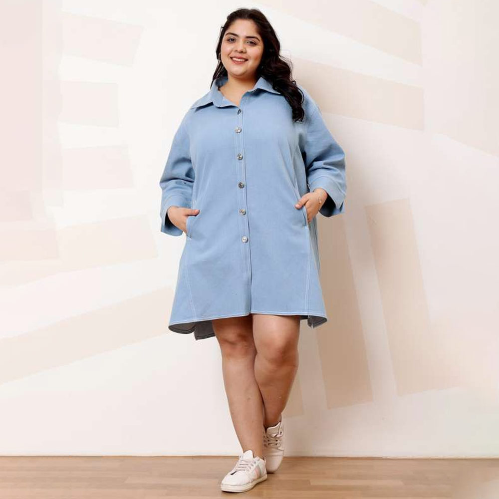 ডেনিমের পোশাকে হয়ে উঠুন অনন্যা।