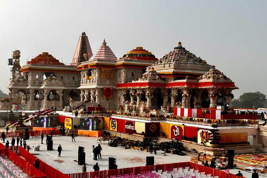 Mahanta loses PSO after heated exchange with ayodhya DM over BJP poll defeat 
