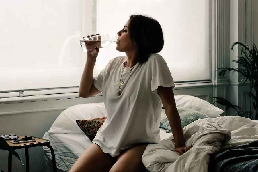 Drinking lukewarm water before going to bed actually helps you in many ways