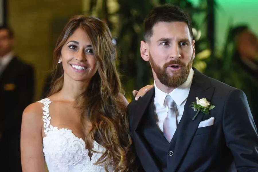 Picture of Antonella Roccuzzo and Lionel Messi