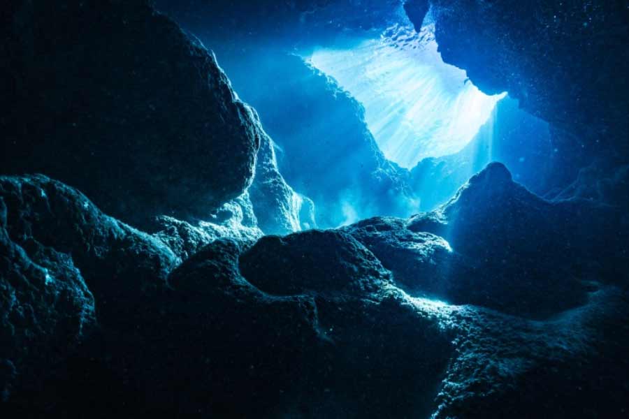 কোবাল্ট উত্তোলনের অনুমতি আদৌ ভারত পায় কি না, পেলে চিনের মদতপুষ্ট শ্রীলঙ্কাকে টপকে কী ভাবে ওই এলাকায় কাজ চালায়, সমুদ্রের ক্ষেত্রে কোন নীতি নেয় নয়াদিল্লি, সে দিকে নজর থাকবে।