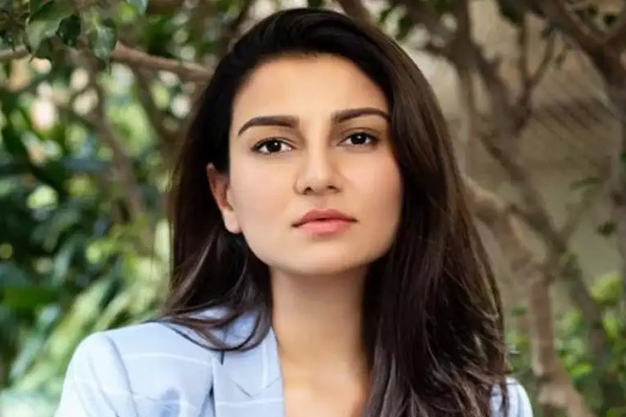 বহু বছর সম্পর্কে থাকার পর জ়াহিরকে বিয়ে করেন সোনাক্ষী। তাঁদের বিয়ের অনুষ্ঠানে উপস্থিত ছিলেন সনম রতনসি। বলিউডের খ্যাতনামী পোশাকশিল্পী তিনি।