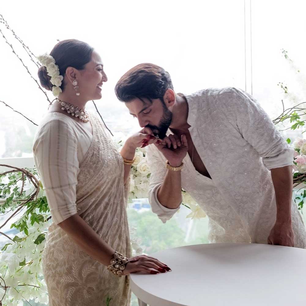 Bollywood Actresses who wore white and bridal outfits and looked dreamy 