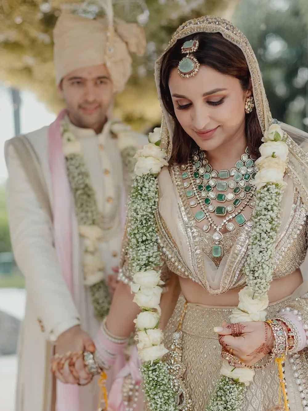 Bollywood Actresses who wore white and bridal outfits and looked dreamy 