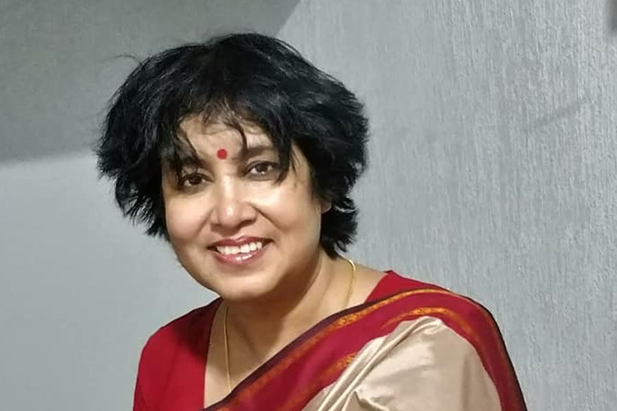 As Sonakshi Sinha, Katrina Kaif to Shah Rukh khan Bollywood celebrities who done interfaith marriage