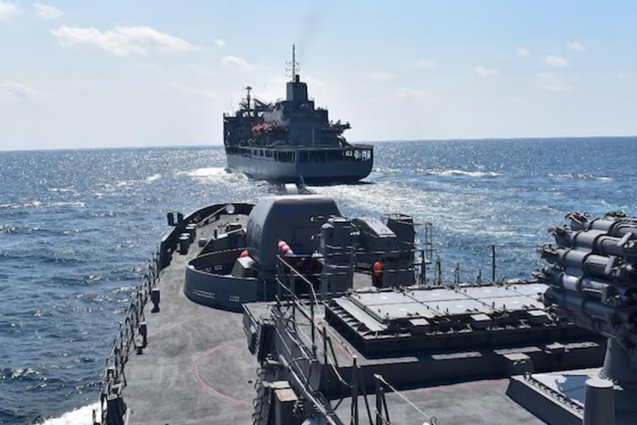 India, Russia prepare to sign military logistics pact soon