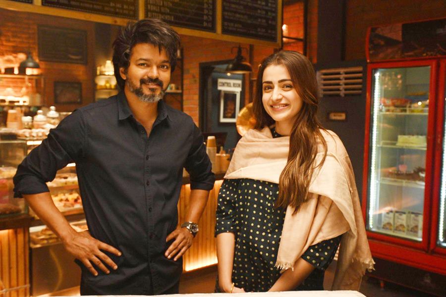 Image Of Vijay, Trisha Krishnan