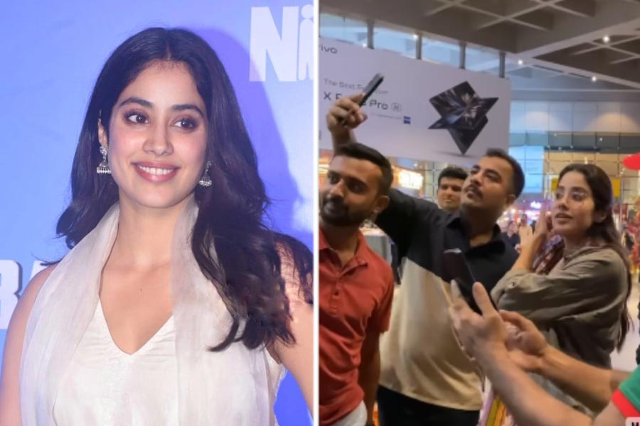 Actress Janhvi Kapoor mobbed by her fans while returning from Paris