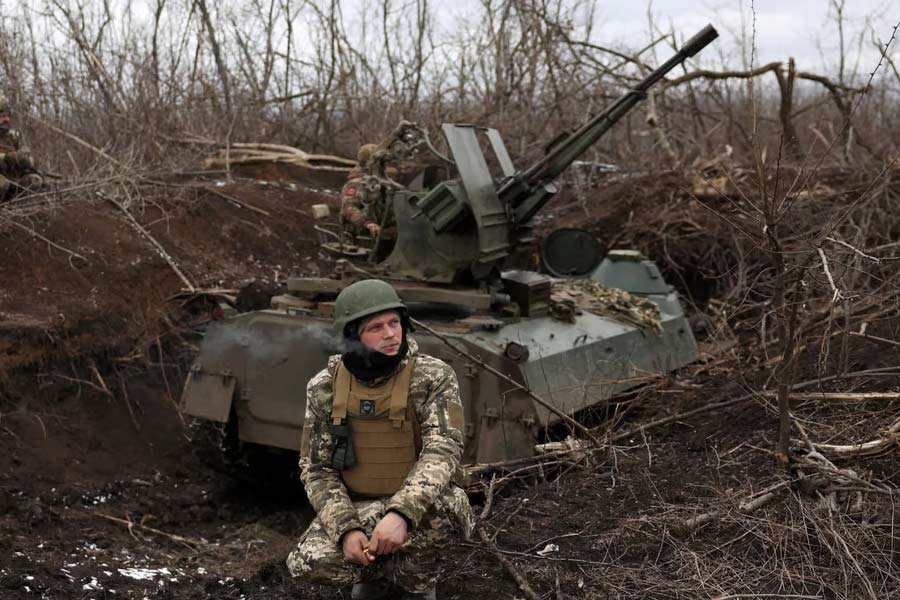 Russia blames US for Crimea deaths and vows response