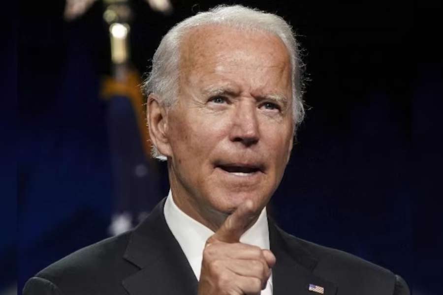 Russia blames US for Crimea deaths and vows response