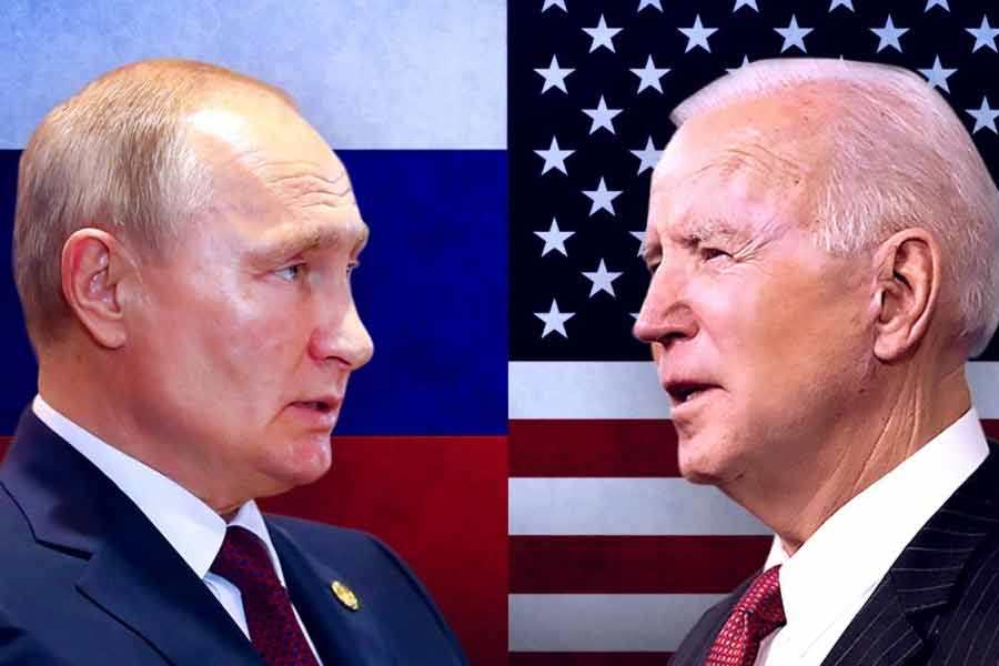 Russia blames US for Crimea deaths and vows response