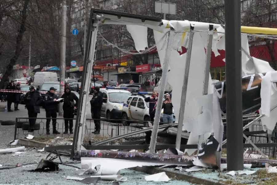 Russia blames US for Crimea deaths and vows response