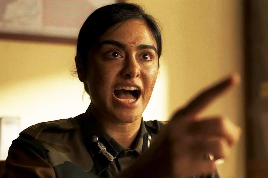 review of Adah Sharma starrer film Bastar: The Naxal Story