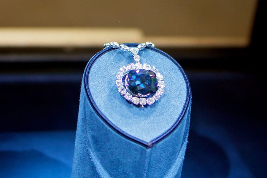 How this Rs 2087 crore cursed diamond reach US from India