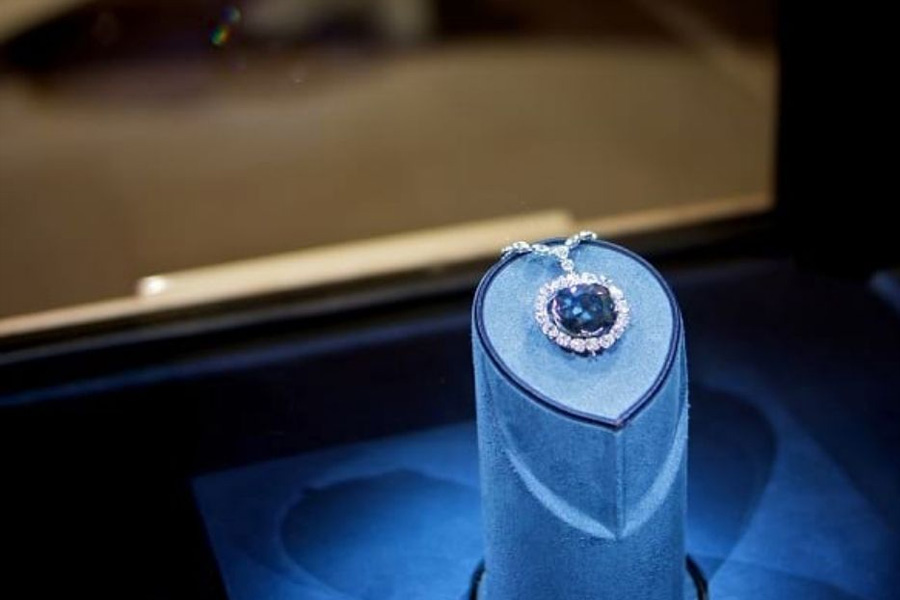 How this Rs 2087 crore cursed diamond reach US from India
