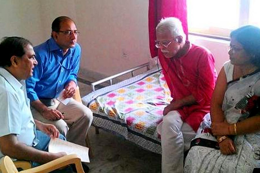 Who is Vashishtha Narayan Singh? An Indian Mathematician who was crippled by Mental Illness