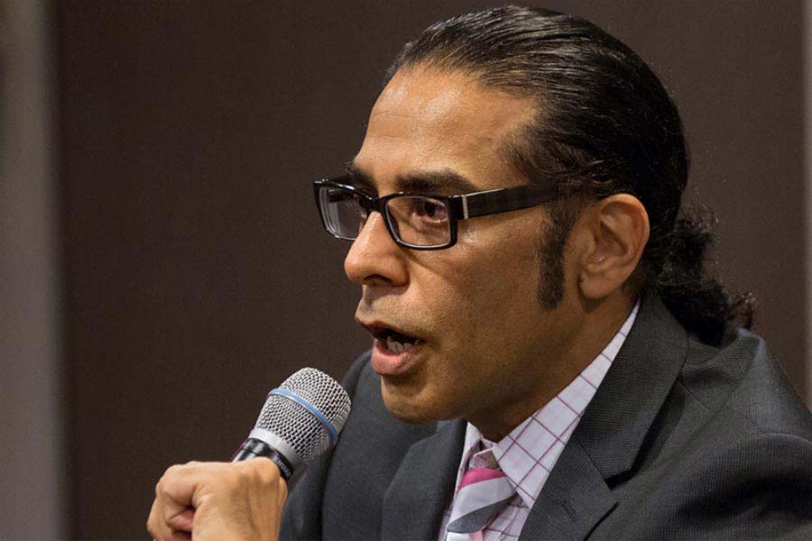 পন্নুন মামলায় ইতিমধ্যে এক ভারতীয় নাগরিককে গ্রেফতার করেছে আমেরিকার পুলিশ। চেক প্রজাতন্ত্রের জেলে বন্দি ছিলেন সেই অভিযুক্ত নিখিল গুপ্ত। আমেরিকার অনুরোধে চেক প্রশাসন তাঁকে তুলে দিয়েছে ওয়াশিংটনের হাতে। অভিযোগ, তিনি পন্নুন হত্যার চেষ্টার চক্রান্তের সঙ্গে সরাসরি যুক্ত ছিলেন।