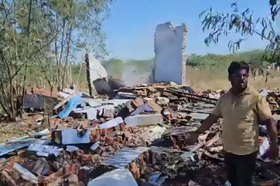 Four workers death in firecracker unit blast in Tamil Nadu