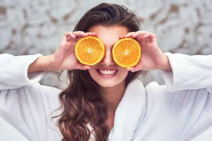 Three must have foods rich in vitamin c and can help to stimulate collagen too