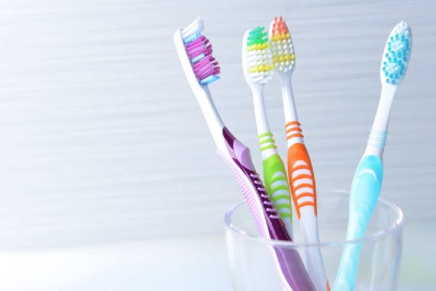 All you need to know about the shelf life of toothbrush