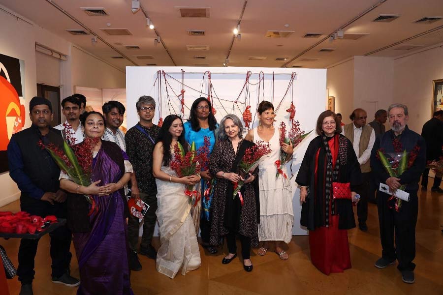 Bollywood actress Sharmila Tagore was present at the inauguration ceremony of CIMA gallery’s exhibition in Delhi