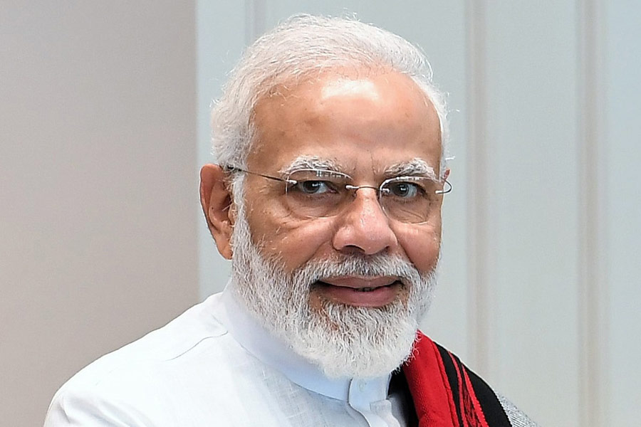 ডলি জানিয়েছেন, তাঁর খুব ইচ্ছা, দেশের প্রধানমন্ত্রী নরেন্দ্র মোদী তাঁর হাতে এক কাপ চা খান। তাঁর কথায়, ‘‘ভবিষ্যতে আমি প্রধানমন্ত্রী নরেন্দ্র মোদীকে চা পরিবেশন করতে চাই।’’