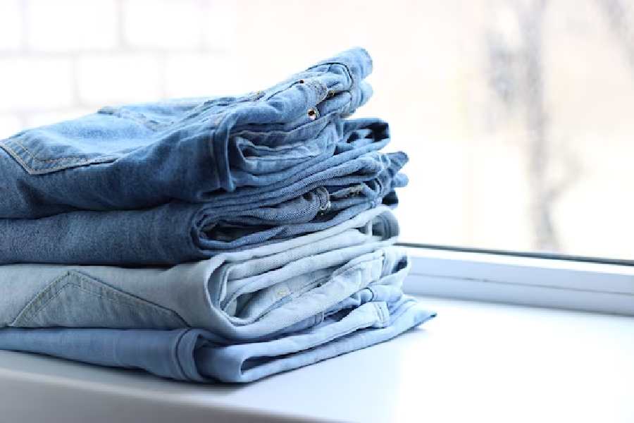 Tips to keep jeans from fading years long