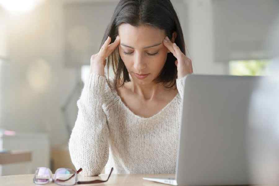 Why women experience more severe headaches than men