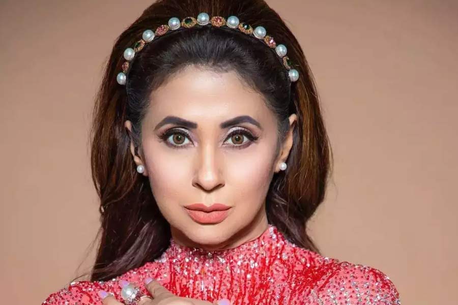 বলিপাড়ায় কানাঘুষো শোনা যায়, ‘জানম সমঝা করো’ ছবিটি বক্স অফিসে মুখ থুবড়ে পড়ে। মন্দ ব্যবসার কারণেই সলমনের সঙ্গে অন্য কোনও ছবিতে অভিনয় করতে চাননি ঊর্মিলা।