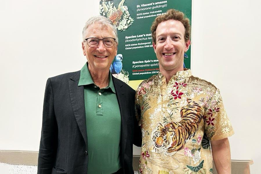 Bill Gates\\\\\\\\\\\\\\\' praise for Mark Zuckerberg\\\\\\\\\\\\\\\'s shirt at Anant Ambani’s pre-wedding celebration