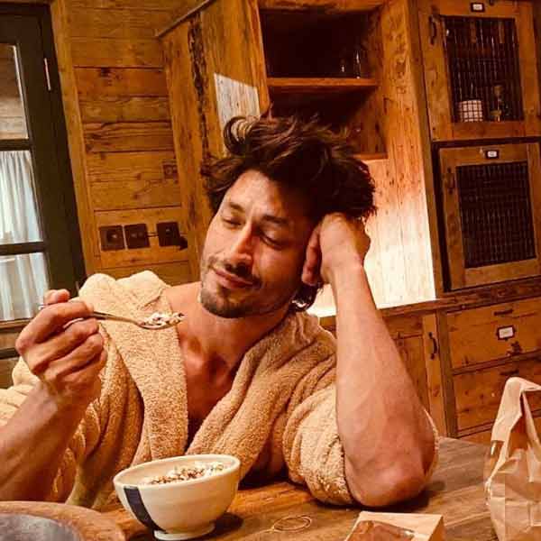 Vidyut Jammwal dgtl
