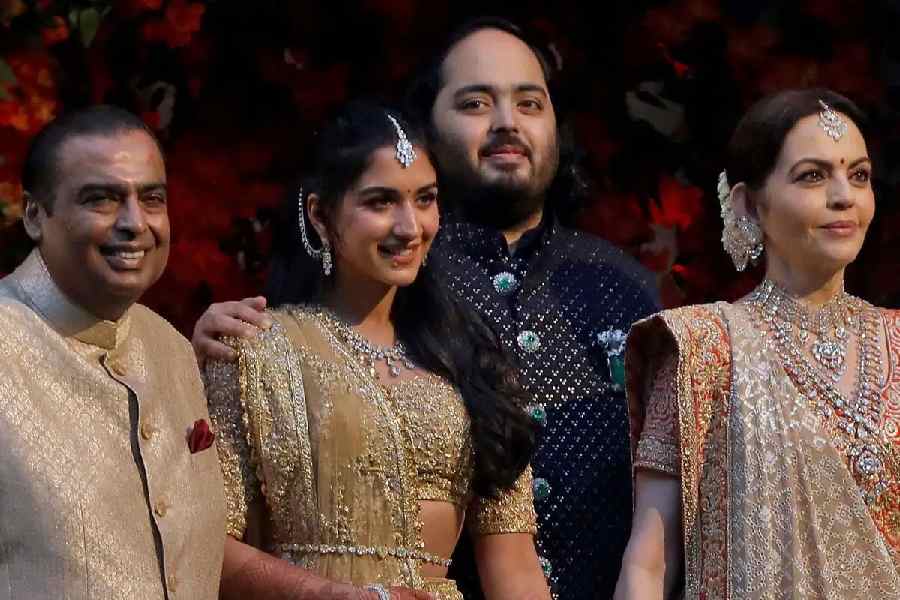 How many billions of dollars did Mukesh Ambani spend on Anant Ambani’s pre wedding celebrations