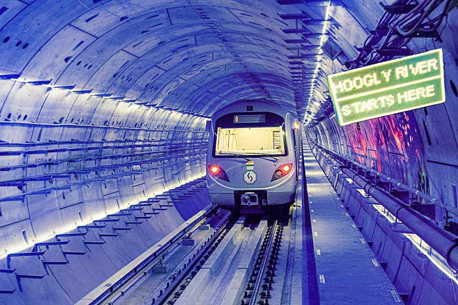 Metro Rail GM announced the date of operational starting of under water Metro services
