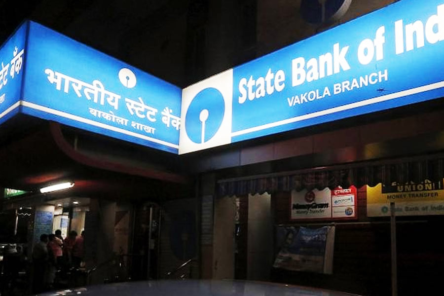 ২০২৩ সালে এসবিআইয়ের হাতে দাবিদারহীন অর্থের পরিমাণ বৃদ্ধি পেয়ে হয়েছে ৮,০৮৬ কোটি টাকা। অর্থাৎ দু’দশকের ব্যবধানে এসবিআইয়ে গচ্ছিত দাবিহীন আমানত প্রায় ৫৬ গুণ বৃদ্ধি পেয়েছে।