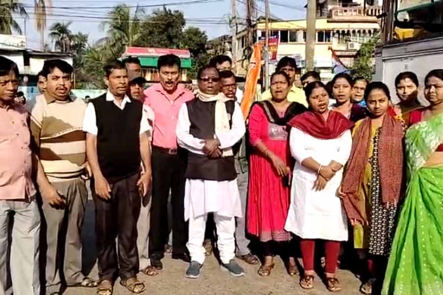 অভিষেক বন্দ্যোপাধ্যায়ের লোকসভা কেন্দ্র ডায়মন্ড হারবার থেকে ব্রিগেডমুখী তৃণমূলের নেতা এবং কর্মীরা।