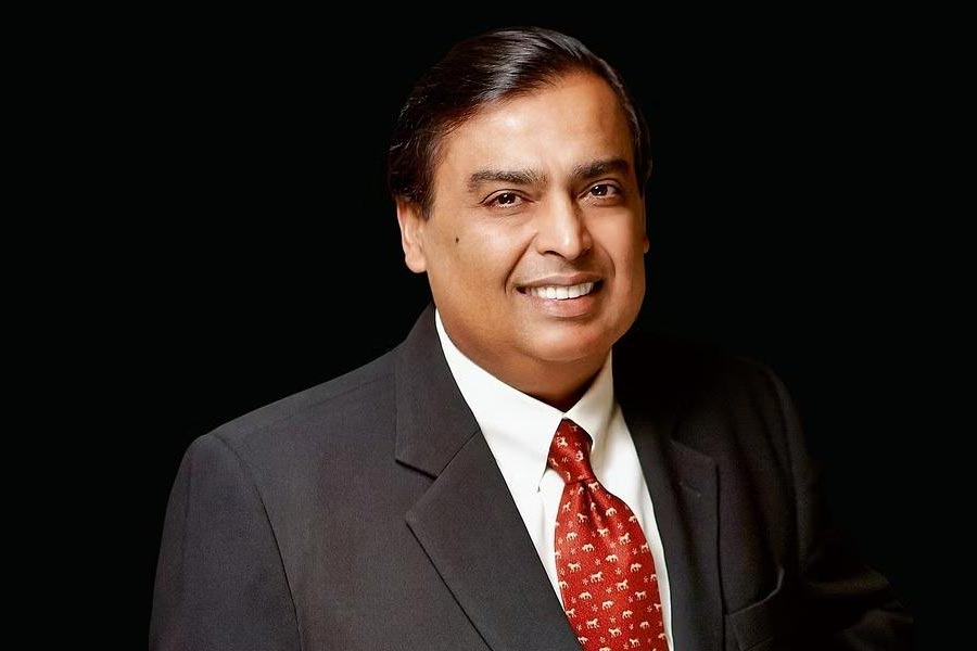 মুকেশ যে এক সময় ভোজনরসিক ছিলেন তা এক পুরনো সাক্ষাৎকারে স্বীকার করেছিলেন তিনি। মুম্বইয়ের নির্দিষ্ট একটি রেস্তরাঁ থেকে প্রায়ই খাওয়াদাওয়া করতেন বলেও জানিয়েছিলেন মুকেশ।