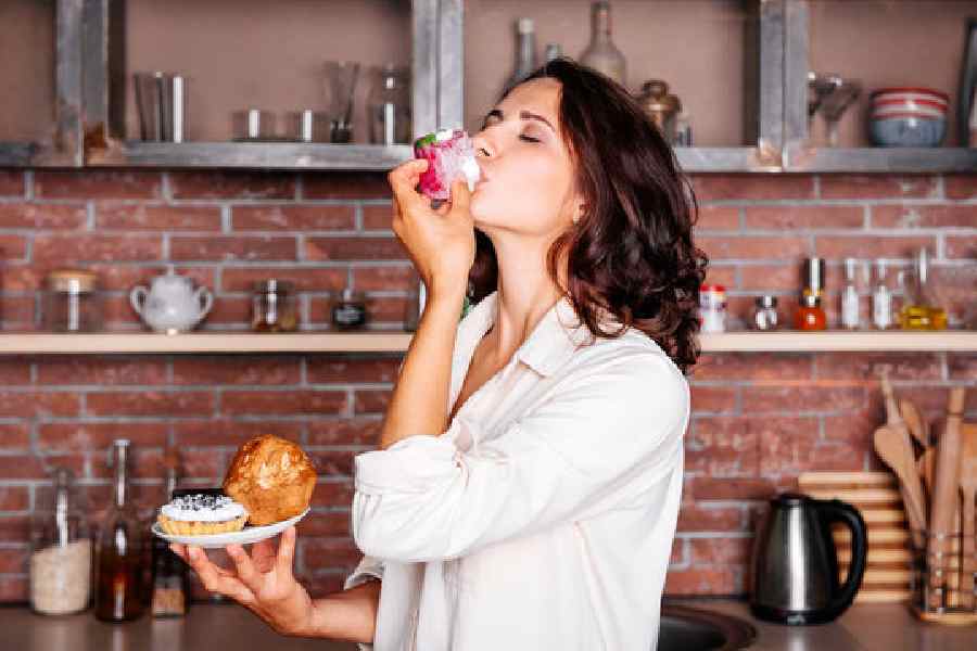 Reasons why some people are craving for sweets all the time