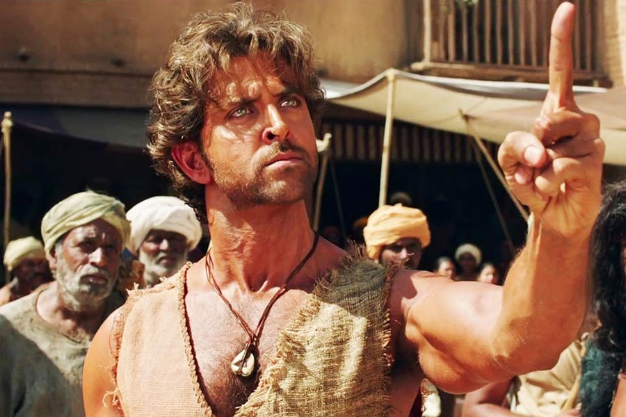 বলিপাড়া সূত্রে খবর, মুক্তির পর ভারতীয় বক্স অফিসে ফ্লপ করে ‘মহেঞ্জোদাড়ো’ ছবিটি। হৃতিক-পূজা অভিনীত ছবিটি তৈরি করতে ১৩৮ কোটি টাকা খরচ হয়। বলিপাড়া সূত্রে খবর, মুক্তির পর ভারতীয় বক্স অফিসে মাত্র ৭৫ কোটি টাকা উপার্জন করে এই ছবি।