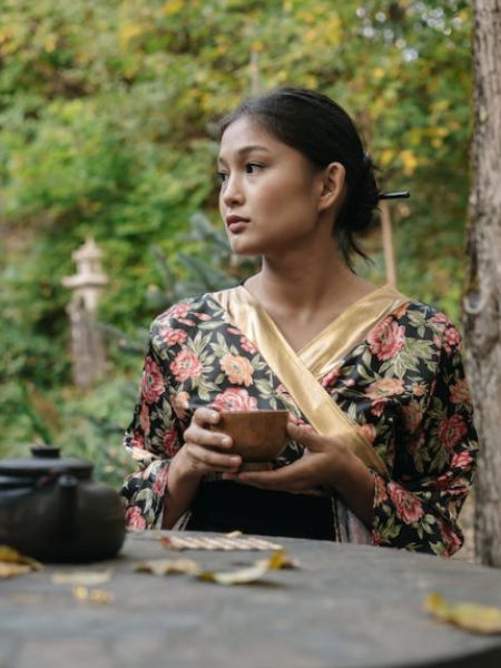 If you don't want to look old before time then keep these Japanese things in mind dgtl