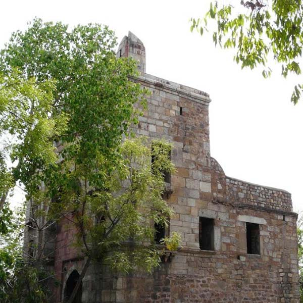 The haunted stories of the Khooni Darwaza of Delhi