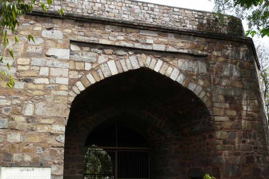 The haunted stories of the Khooni Darwaza of Delhi
