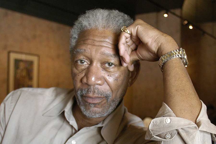 ১৯৩৭ সালে মিশরের মেমফিসে জন্ম মরগ্যানের। পাঁচ ভাইবোনের মধ্যে তিনি ছিলেন কনিষ্ঠতম। মরগ্যানের বাবা-মা কর্মসূত্রে অধিকাংশ সময় থাকতেন আমেরিকার শিকাগোয়। মরগ্যানের শৈশব কেটেছিল মিসিসিপিতে ঠাকুরমার বাড়িতে।