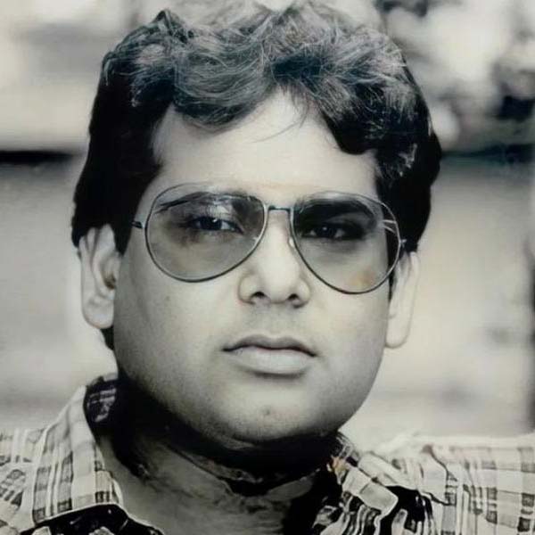 The bollywood film Jaane Bhi Do Yaaro had low budget, camera was stolen from set, actress wore her own clothes