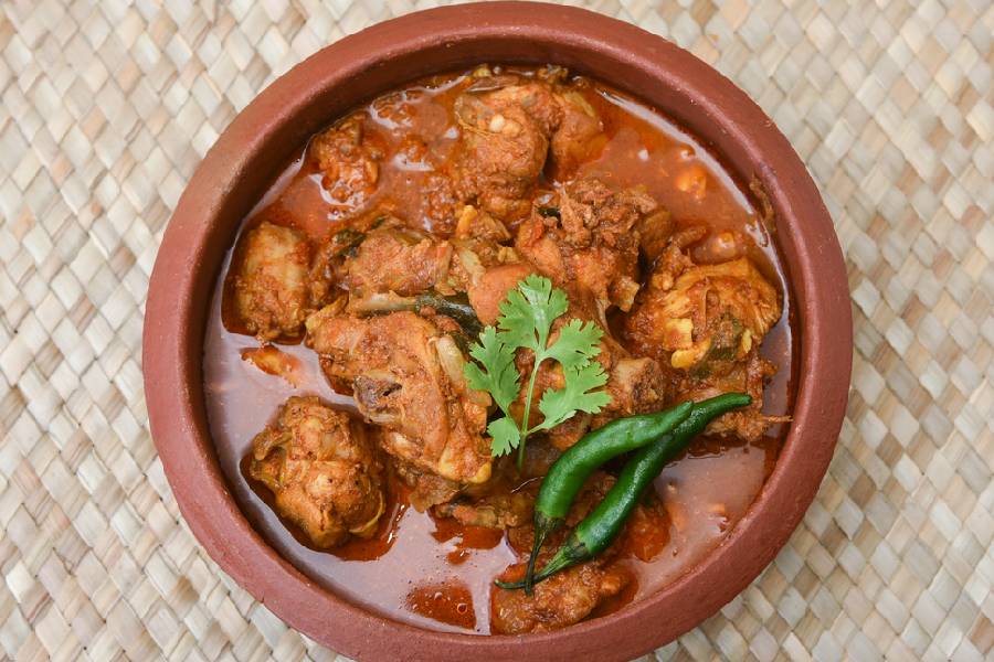How to make chicken curry with raw mango