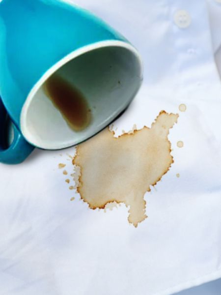 Know How to Remove Stubborn tea-coffee stains fallen on white clothes dgtl