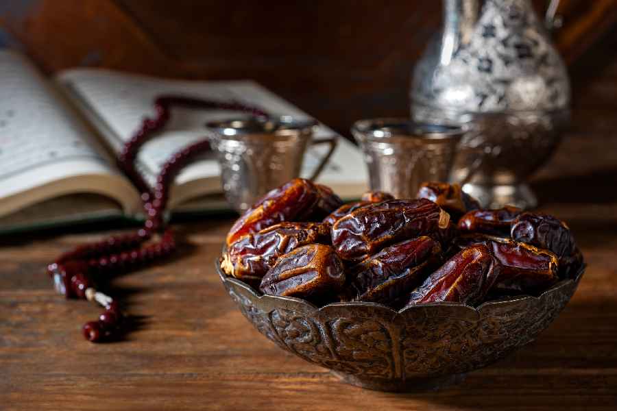Why Muslims break their Ramadan fast with dates