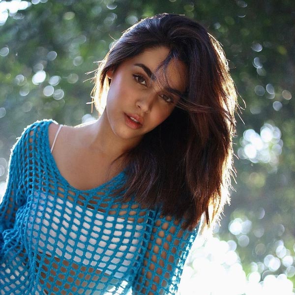 ‘তামাশা’ ছবিতে স্বল্পদৈর্ঘ্যের চরিত্রের জন্য অভিনয় করলেও ইমতিয়াজ়ের হাত ধরে কেরিয়ার শুরু করেন বলে পেশাগত জীবনের গোড়াতেই সাফল্যের মাইলফলক গড়ে তোলেন নাইলা। 