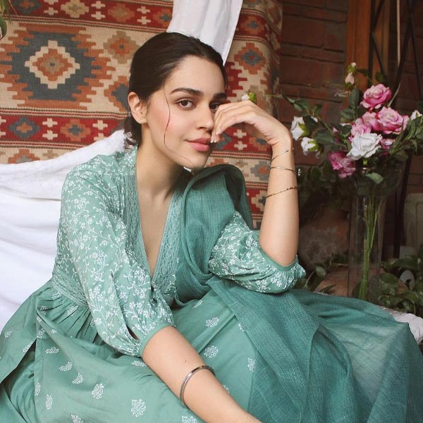 ২০১৫ সাল থেকে বলিপাড়ার সঙ্গে যুক্ত থাকলেও শুধুমাত্র পার্শ্বচরিত্রে অভিনয় করতে দেখা গিয়েছে নাইলাকে। তবে ওটিটির পর্দায় পা রেখে রাতারাতি জনপ্রিয়তা পান তিনি। ‘মামলা লিগাল হ্যায়’ ওয়েব সিরিজ়ে গুরুত্বপূর্ণ চরিত্রে অভিনয়ের সুযোগ পান নাইলা।